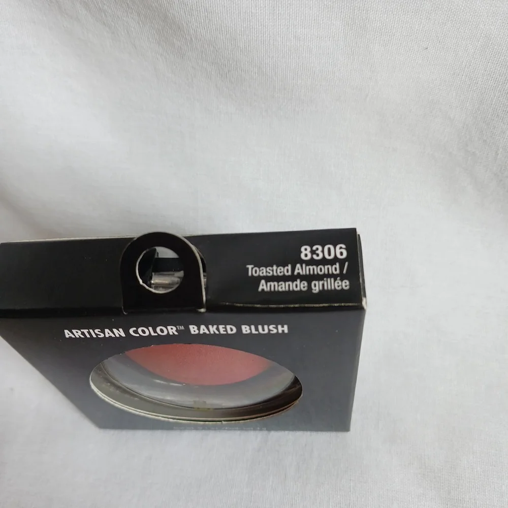 Black Radiance Toasted Almond Baked Blush 8306